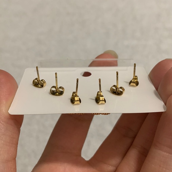 3 Gold Clover Earring Set (Red, Black, and Opal) - Picture 13 of 17